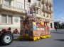 Carnevale di Viareggio 2010 - Il piccolo e colorato carro Viareggio il regno delle favole - Fotografia febbraio 2010