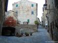 Castiglione della Pescaia (GR) - La ripida salita verso la Fortezza regala scorci unici