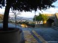Castiglione della Pescaia (GR) - Da piazza Solti si pu ancora salire o tornare verso il centro percorrendo diverse strade