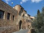 Certaldo (FI) - Porta del Sole, antico varco nella cinta muraria del borgo - Fotografia Toscana aprile 2015