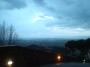 XIV Mostra mercato del tartufo marzuolo - Di fronte alla Pieve di San Giovanni Battista il panorama si apre sulla piana del fiume arno verso Pisa - Cigoli, San Miniato (PI), Fotografia 17 marzo 2012, Toscana