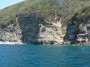 Gita in barca a Baratti, Piombino (LI) - Cala Buia  una caratteristica insenatura bagnata dal mare fra Baratti e Buca delle Fate - Fotografia 8 luglio 2012, Toscana