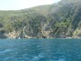 Gita in barca a Baratti, Piombino (LI) - Nelle zona di Baratti e Populonia il mare � pulito ed il suo colore cangia in mille tonalit� del blu - Fotografia 8 luglio 2012, Toscana