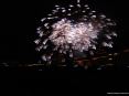 Luminara San Ranieri 2008 Pisa (PI) - Esplosioni di colori illuminano ad intermittenza il cielo pisano sopra i tetti