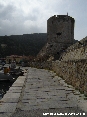 Marciana Marina (LI) - Il molo lastricato permette una passeggiata tranquilla. L