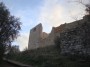 Montemassi, Roccastrada (GR) - La parte posteriore della fortificazione del castello salendo dal viottolo che parte da via della Circonvallazione - Fotografia 8 dicembre 2011, Toscana