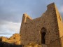 Montemassi, Roccastrada (GR) - Prospetto della torre del castello con la porta di accesso ad arco - Fotografia 8 dicembre 2011, Toscana