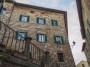 Montepulciano (SI) - Eleganti palazzi con sasso a vista su Via dell