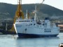 Navi e traghetti in Toscana - Traghetto Toremar Planasia in manovra per l