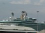 Navi e traghetti in Toscana - Particolare del ponte superiore della nave da crociera Liberty of the seas nel porto di Livorno - Fotografia marzo 2013