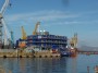 Navi e traghetti in Toscana - Panoramica del AVS Pioneer nel porto di Piombino. Questa nave  l
