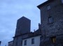 Santa Fiora (GR) - La possente torre quadrata della Rocca Aldobrandesca. La rocca  realizzata in filari regolari di pietra verso l