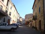 Sasso Pisano, Catelnuovo Val di Cecina (PI) - Via Cavour circondata da antichi edifici con vista verso l