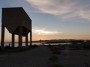 Torre del Sale e Foce del Cornia, Piombino (LI) - Una tramoggia di carico abbandonata con lo sfondo della foce del fiume e del promontorio di Piombino - Fotografia ottobre 2012