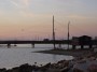 Torre del Sale e Foce del Cornia, Piombino (LI) - Lungo il tratto del fiume che precede la foce sono disseminate diverse casette di legno attrezzate con dei retoni da pesca - Fotografia ottobre 2012