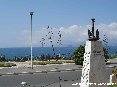 Piombino (LI) - Monumeto ai caduti in mare in viale del Popolo. Il viale si affaccia su piazza Bovio e il canale di Piombino, con una straordinaria vista sull